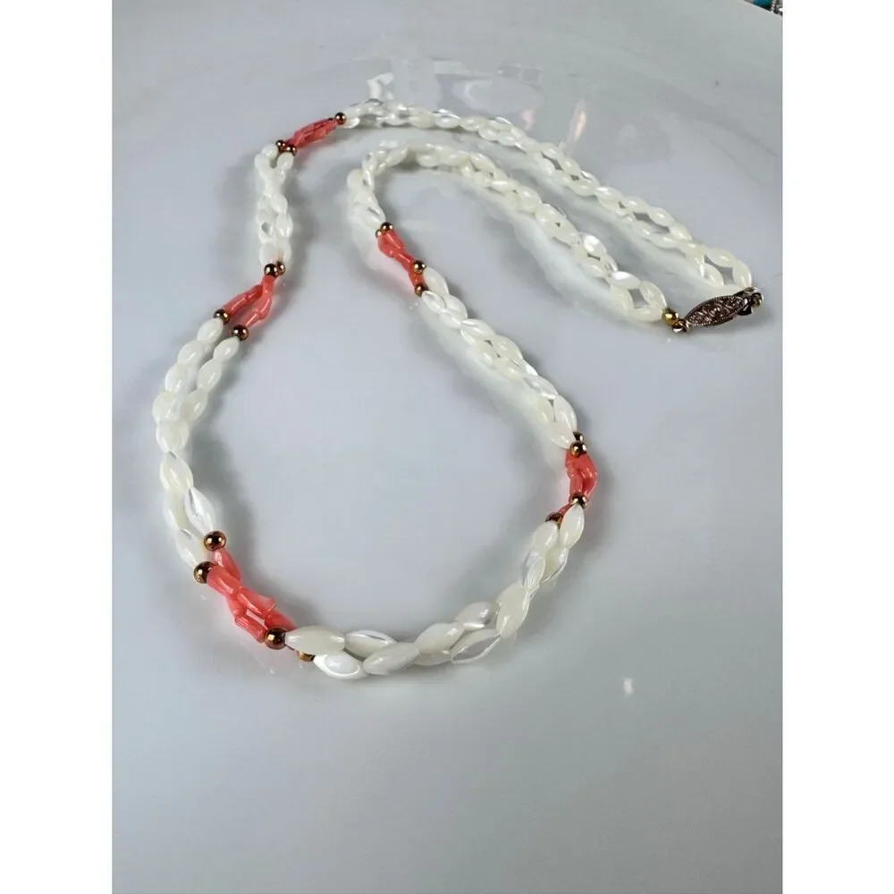 Vintage strung glossy